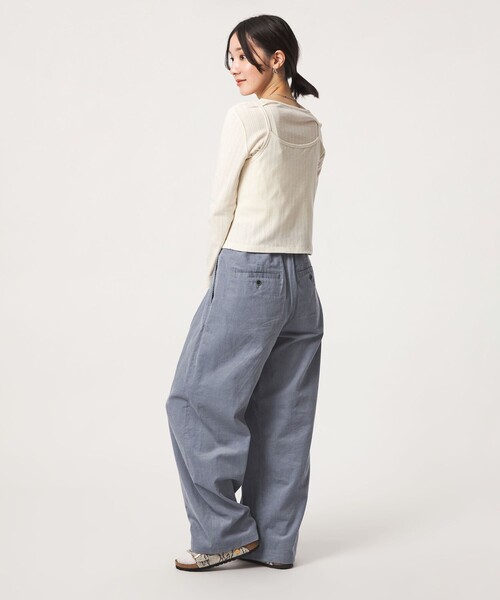 green label relaxing(グリーンレーベルリラクシング)の「【WEB限定】<at ease>コーデュロイ タック パンツ(その他パンツ・レディース・ナチュラル/ライトブルー/ダークグレー/ライトピンク・SHORT/38/36)」の10枚目の写真