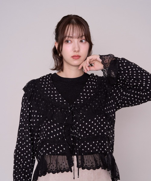MISCH MASCH(ミッシュマッシュ)の「2026秋冬新作 ドットラッフルレースブラウス(シャツ/ブラウス・レディース・ブラック/ホワイト・フリ-)」の21枚目の写真