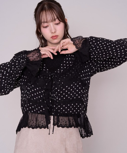MISCH MASCH(ミッシュマッシュ)の「2026秋冬新作 ドットラッフルレースブラウス(シャツ/ブラウス・レディース・ブラック/ホワイト・フリ-)」の22枚目の写真