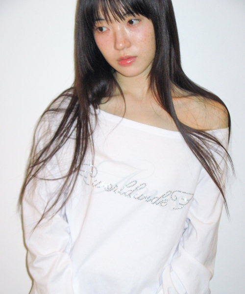 AMESWORLDWIDE(アメスワールドワイド)の「ANGEL HOTFIX オフショルダー 長袖Tシャツ ホワイト(Tシャツ/カットソー・レディース・その他・FREE)」の1枚目の写真