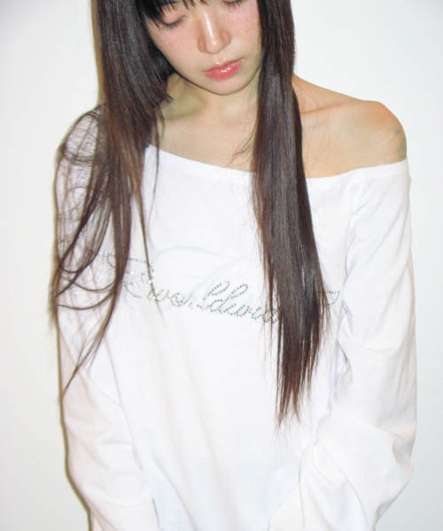 AMESWORLDWIDE(アメスワールドワイド)の「ANGEL HOTFIX オフショルダー 長袖Tシャツ ホワイト(Tシャツ/カットソー・レディース・その他・FREE)」の6枚目の写真
