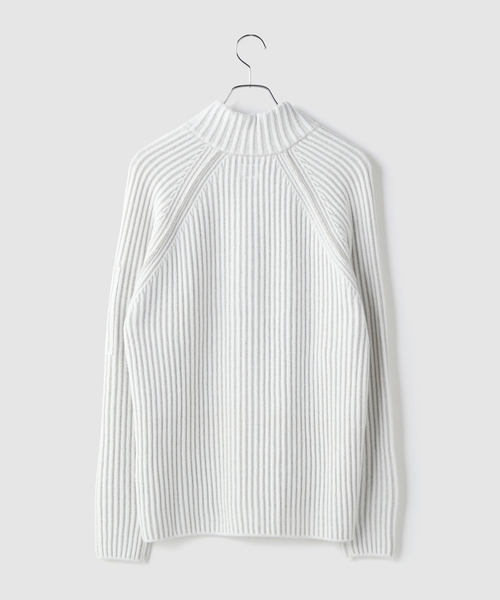 C.P. COMPANY(シーピーカンパニー)の「C.P.Company / シーピーカンパニー KNITWEAR CARDIGAN IN FLEECE KNIT(カーディガン/ボレロ・メンズ・ホワイト・SMALL/MEDIUM)」の4枚目の写真
