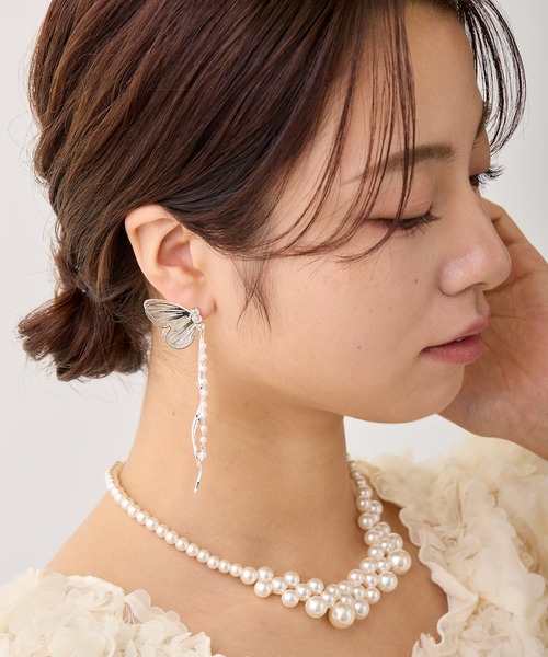 CALIN STANDARD(カリンスタンダード)の「◆◆金属アレルギー対応◆◆〈ecru〉スウィングバタフライピアス(ピアス(両耳用)・レディース・シルバー・FREE)」の5枚目の写真