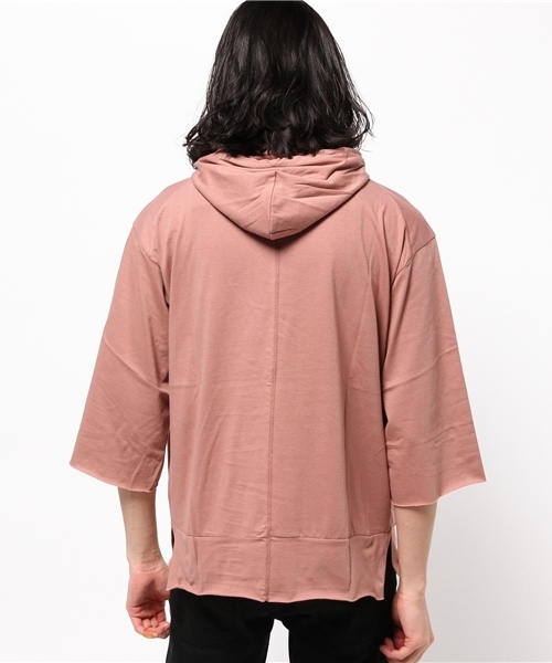 HARE（ハレ）の「カットプルオーバーパーカー８分袖(HARE)（パーカー・メンズ・オフホワイト/ブラック/ピンク・SMALL/MEDIUM）」の17枚目の写真