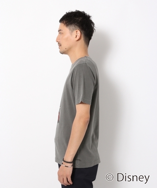 GLOBAL WORK(グローバルワーク)の「ディズニーTシャツ半袖3/Men/722839(Tシャツ/カットソー・メンズ・ブラック/オフホワイト・LARGE/SMALL/MEDIUM/X-LARGE)」の4枚目の写真