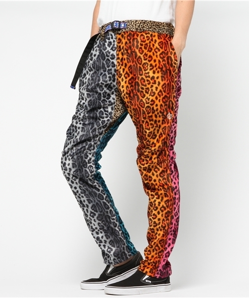 ALDIES（アールディーズ）の「Counter Slim Pants フェイクファー クライミング スリムパンツ（その他パンツ・メンズ・ベージュ/ブラウン/マルチ・LARGE/MEDIUM/SMALL/X-LARGE）」の3枚目の写真