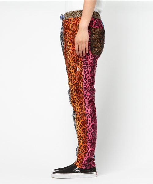 ALDIES（アールディーズ）の「Counter Slim Pants フェイクファー クライミング スリムパンツ（その他パンツ・メンズ・ベージュ/ブラウン/マルチ・LARGE/MEDIUM/SMALL/X-LARGE）」の4枚目の写真