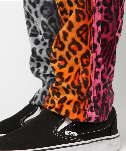 ALDIES（アールディーズ）の「Counter Slim Pants フェイクファー クライミング スリムパンツ（その他パンツ・メンズ・ベージュ/ブラウン/マルチ・LARGE/MEDIUM/SMALL/X-LARGE）」の12枚目の写真