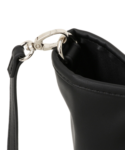 MOUSSY（マウジー）の「ONE HANDLE BAG（ショルダーバッグ・レディース・キャメル/ブラック/ピンク・FREE）」の8枚目の写真