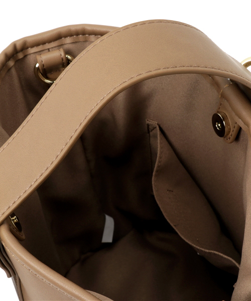 MOUSSY（マウジー）の「ONE HANDLE BAG（ショルダーバッグ・レディース・キャメル/ブラック/ピンク・FREE）」の13枚目の写真