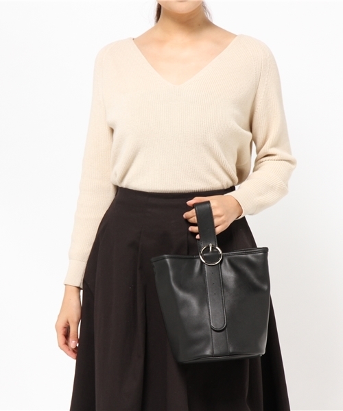 MOUSSY（マウジー）の「ONE HANDLE BAG（ショルダーバッグ・レディース・キャメル/ブラック/ピンク・FREE）」の15枚目の写真