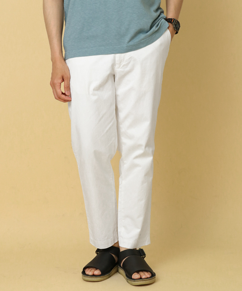 URBAN RESEARCH DOORS MENS(アーバンリサーチ ドアーズ メンズ)の「FORK&SPOON Downproof TaperedTrousers(その他パンツ・メンズ・オフホワイト/ゴールド/ネイビー・4/5)」の2枚目の写真