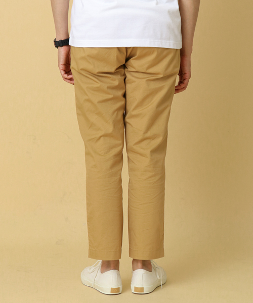 URBAN RESEARCH DOORS MENS(アーバンリサーチ ドアーズ メンズ)の「FORK&SPOON Downproof TaperedTrousers(その他パンツ・メンズ・オフホワイト/ゴールド/ネイビー・4/5)」の19枚目の写真