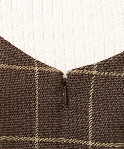 Khaju（カージュ）の「Khaju:グレンチェックノースリーブワンピース（ワンピース・レディース・ベージュ/ブラウン・ONE SIZE）」の6枚目の写真