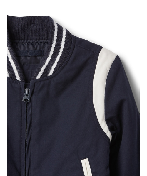 GAP(ギャップ)の「Gap バーシティ ボンバージャケット(その他アウター・キッズ・ネイビー・110cm/105cm/90cm/100cm/80cm/95cm)」の2枚目の写真