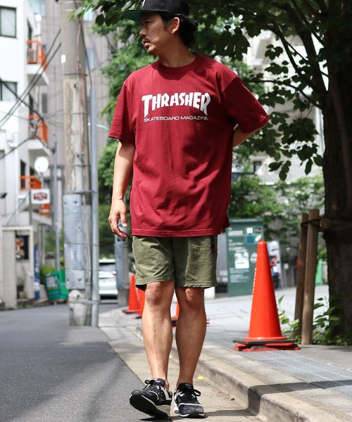 THRASHER(スラッシャー)の「THRASHER MAG Logoプリント S/S Tシャツ(Tシャツ/カットソー・メンズ・ブラック/ネイビー/ホワイト/パープル/ブラック系その他/レッド/ライトブルー/ピンク/オレンジ/ラベンダー/ホワイト×パープル/ネイビー×ホワイト/ホワイト×グリーン/ブルー系その他/バーガンディー/オレンジ系その他/ロイヤルブルー/グリーン/パープル系その他/オレンジ系その他2・M/L/XL/S)」の17枚目の写真