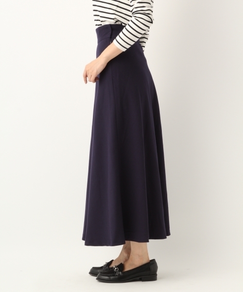 A part by（アパートバイ）の「TRチェックフレアロングスカート 802068（スカート・レディース・ベージュ/ネイビー/ベージュ系その他/ブルー系その他・MEDIUM/LARGE）」の9枚目の写真