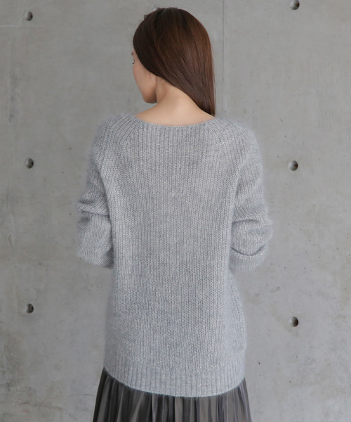 1er Arrondissement（プルミエアロンディスモン）の「ReineⅡ モヘアボートネックプルオーバー（ニット/セーター・レディース・ベージュ/グレー・38）」の8枚目の写真