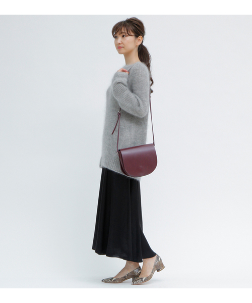 1er Arrondissement（プルミエアロンディスモン）の「ReineⅡ モヘアボートネックプルオーバー（ニット/セーター・レディース・ベージュ/グレー・38）」の13枚目の写真
