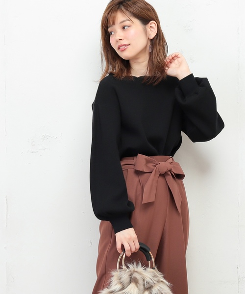 natural couture(ナチュラルクチュール)の「衿ぐりスカラップ刺繍ニット(ニット/セーター・レディース・ブラック/ブラウン/サックスブルー/アイボリー/ピンク系その他・FREE)」の3枚目の写真