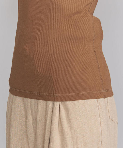 BEAUTY&YOUTH UNITED ARROWS（ビューティーアンドユースユナイテッドアローズ）の「BY テレコタンクトップ（タンクトップ・レディース・ベージュ/ダークグリーン/ブラウン/ホワイト・FREE）」の10枚目の写真