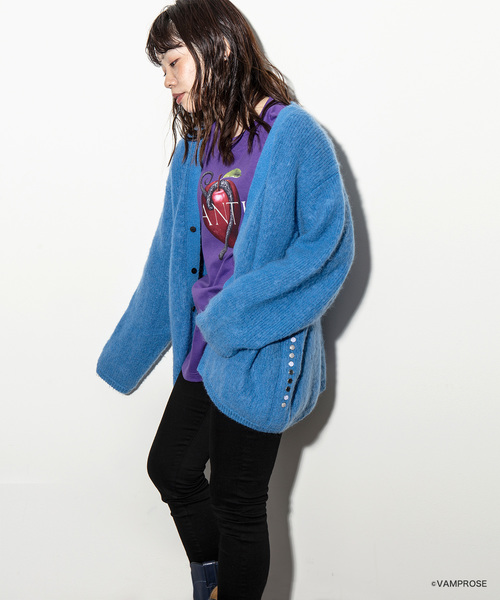 HYDE（ハイド）の「TシャツA 限定缶バッジ付（Tシャツ/カットソー