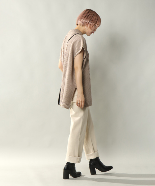 notch.（ノッチ）の「ハイネックケーブルニットベスト（ベスト・レディース・オフホワイト/チャコールグレー/ベージュ・M）」の14枚目の写真