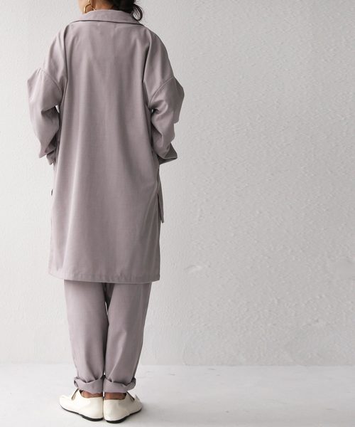 antiqua（アンティカ）の「前後差テーラード（テーラードジャケット・レディース・ブラック/グレイッシュベージュ・FREE）」の4枚目の写真