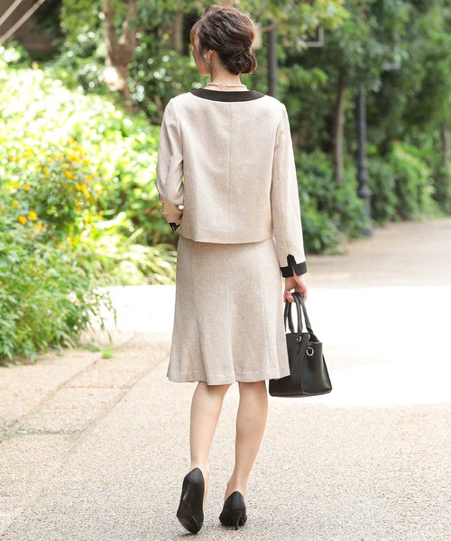 Fashion Letter(ファッションレター)の「入学式用3点セットスカートスーツ(スーツセット・レディース・ベージュ/ネイビー/グレー・M/L/XL)」の17枚目の写真