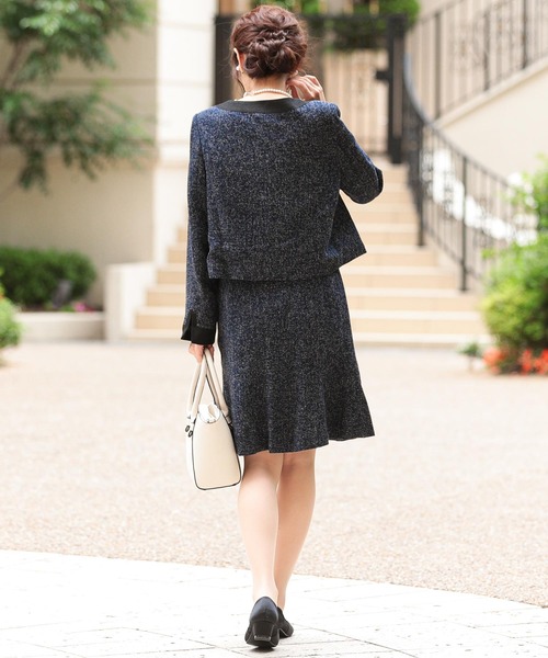 Fashion Letter(ファッションレター)の「入学式用3点セットスカートスーツ(スーツセット・レディース・ベージュ/ネイビー/グレー・M/L/XL)」の10枚目の写真