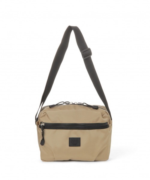 GLOBAL WORK（グローバルワーク）の「撥水スクエアショルダー/861847（ショルダーバッグ・レディース・ホワイト/その他/ブラック/ブラウン・FREE）」の8枚目の写真