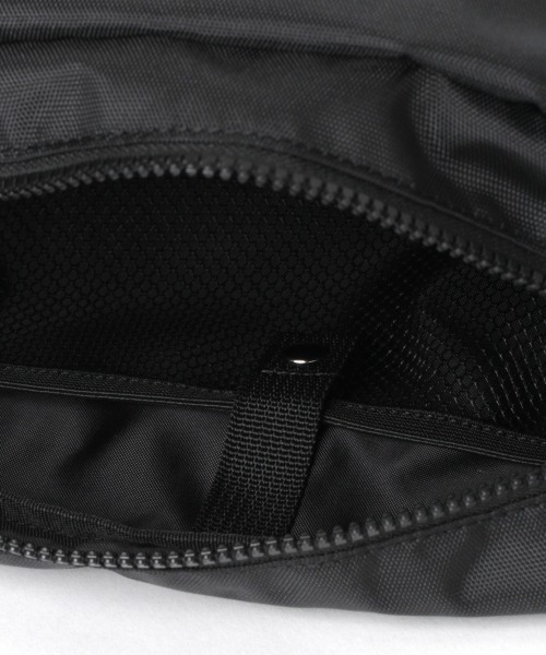 GLOBAL WORK（グローバルワーク）の「撥水スクエアショルダー/861847（ショルダーバッグ・レディース・ホワイト/その他/ブラック/ブラウン・FREE）」の18枚目の写真