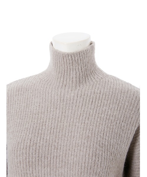 fifth（フィフス）の「ハイネックドロップショルダーニット（ニット/セーター・レディース・グレー/グリーン・MEDIUM）」の5枚目の写真