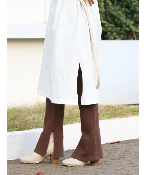 Ungrid（アングリッド）の「ハニカムスリットレギンス（レギンス/スパッツ・レディース・オフホワイト/ブラウン/ブラック・FREE）」の3枚目の写真