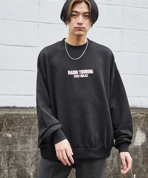 MONO-MART（モノマート）の「オーバーサイズ イラストプリント 裏毛プルオーバースウェット（スウェット・メンズ・ホワイト系その他/ブラック系その他/ベージュ系その他/グレー系その他/ブルー系その他/ホワイト系その他2/ホワイト系その他3/ホワイト系その他4/ブラック系その他2/ブラック系その他3/ブラック系その他4/ベージュ系その他2/ベージュ系その他3/ベージュ系その他4/グレー系その他2/グレー系その他3/グレー系その他4/ブルー系その他2/ブルー系その他3/ブルー系その他4・S/M/L）」の21枚目の写真