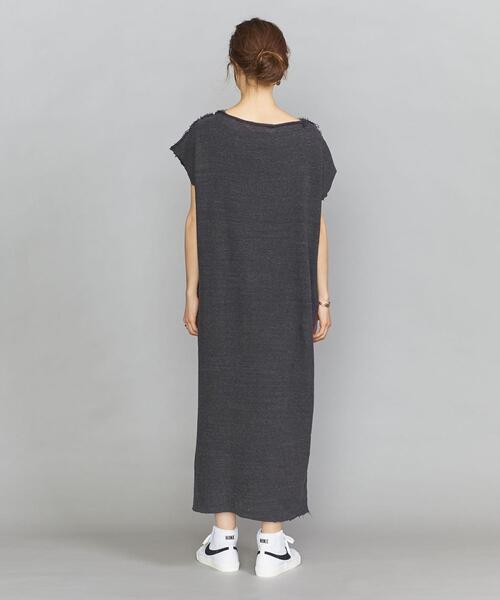 R JUBILEE(アールジュビリー)の「<R JUBILEE>スリットロングワンピース Ψ(ワンピース・レディース・ベージュ/ダークグレー・FREE)」の3枚目の写真