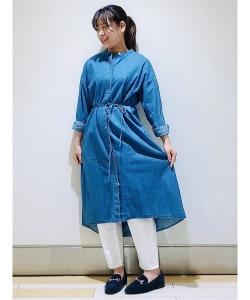 【関税込】DVF★トレンド デニム ミディシャツワンピース GAP（ギャップ）の「デニム ミディ シャツワンピース（シャツ