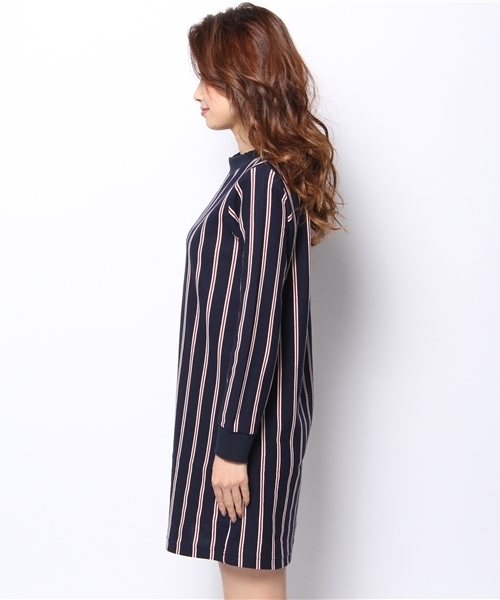 Ray BEAMS（レイビームス）の「Ray BEAMS / レジメンストライプ クルーネックワンピース（ワンピース・レディース・ダークブラウン/ネイビー・ONE SIZE）」の4枚目の写真