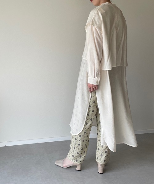 y/m by misato（イムバイミサト）の「レイヤードシアーシャツワンピース（シャツワンピース・レディース・ブルー/オフホワイト/ベージュ・FREE）」の18枚目の写真