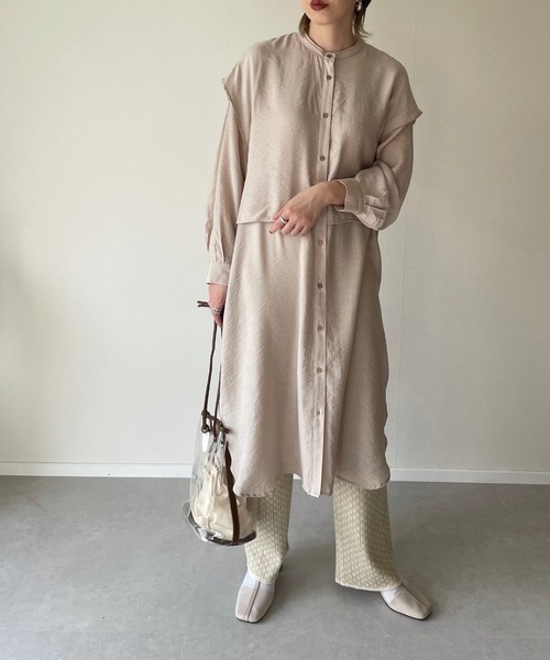 y/m by misato（イムバイミサト）の「レイヤードシアーシャツワンピース（シャツワンピース・レディース・ブルー/オフホワイト/ベージュ・FREE）」の9枚目の写真