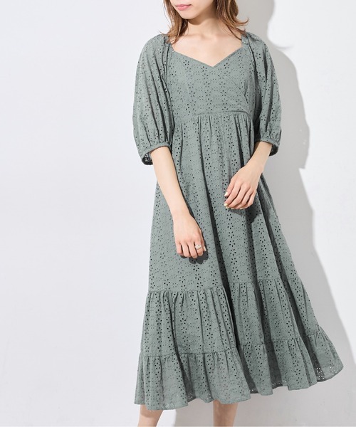 OLIVE des OLIVE（オリーブデオリーブ）の「【WEB限定カラー有】綿レースティアードワンピース（ワンピース・レディース・グリーン系その他/ブルー系その他/パープル系その他/アイボリー/ブラック/ラベンダー/オフホワイト・FREE）」の4枚目の写真