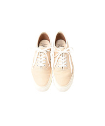 リネンダックのスニーカー