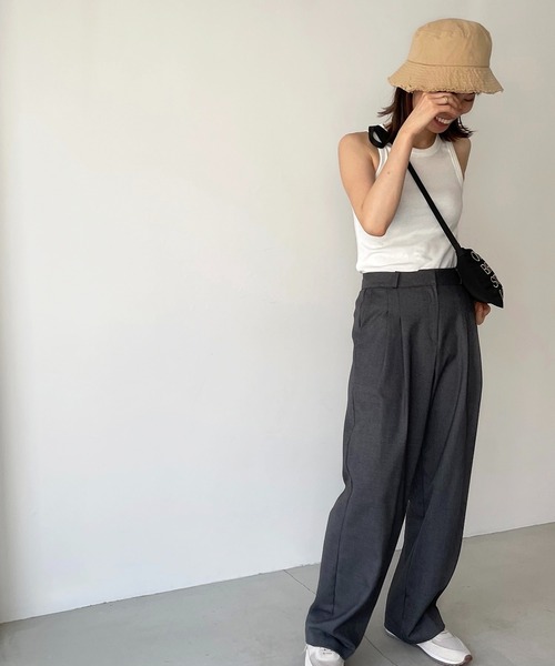 CANAL JEAN（キャナルジーン）の「RED CHOP WORKS(レッドチョップワークス) 刺繍ロゴナイロンサコッシュ（ショルダーバッグ・レディース・ホワイト/カーキ/ブラック・ONE SIZE）」の5枚目の写真