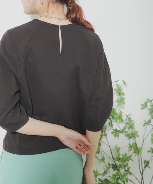 SENSE OF PLACE by URBAN RESEARCH（センスオブプレイスバイアーバンリサーチ）の「コクーンスリーブトップ（Tシャツ/カットソー・レディース・ブラック/パープル/ライトベージュ・ONE）」の6枚目の写真