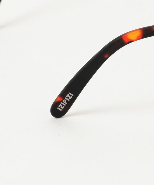 こども ビームス（コドモビームス）の「IZIPIZI / Screen メガネ E 21（メガネ・レディース・ブラウン系その他5・ONE SIZE）」の2枚目の写真