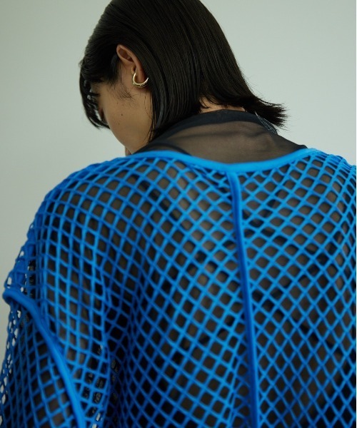 VACANCY(ヴァカンシー)の「メッシュオーバーカットソー(Tシャツ/カットソー・レディース・ブラック/レッド/ナチュラル/ブルー/オレンジ/グリーン・FREE)」の12枚目の写真