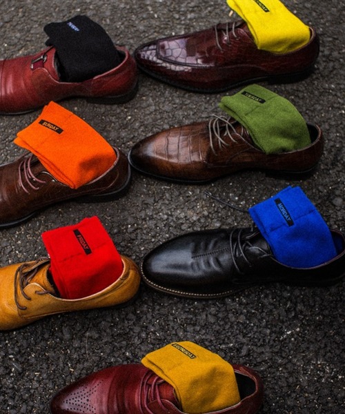 「kakko」（カッコ）の「メンズ カラークルー丈ソックス靴下（ソックス/靴下・メンズ・ブラック/レッド/イエロー/オレンジ/ブルー/グリーン/ライトイエロー・FREE）」の8枚目の写真