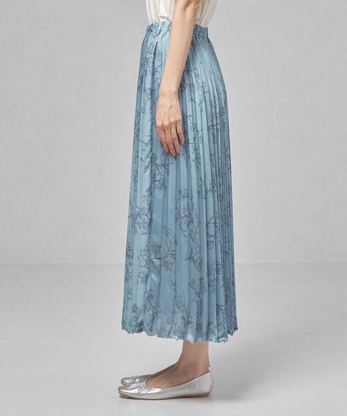 closet story（クローゼットストーリー）の「＜closet story＞□CSC ミニドット×フラワー プリーツ ロングスカート -手洗い可能-（スカート・レディース・ライトブルー/ブラック・FREE）」の3枚目の写真