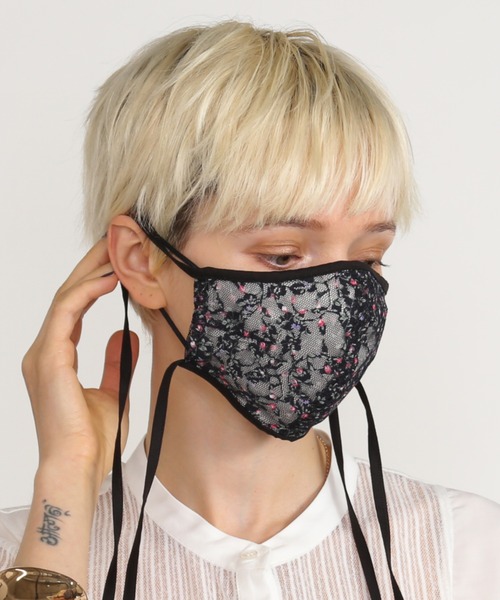 ABITOKYO（アビトーキョー）の「オシャレ　アクセサリー気分の華やか刺しゅうファッションマスク【日本製】（マスク・レディース・ブラック・FREE）」の15枚目の写真