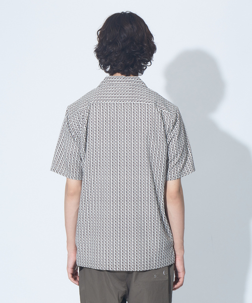 ABAHOUSE(アバハウス)の「【WEB別注】総柄 オープンカラー シャツ(シャツ/ブラウス・メンズ・ホワイト/ベージュ/ネイビー/グリーン/アイボリー・46/48)」の10枚目の写真